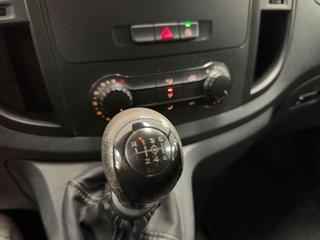 Mercedes Vito 110CDI TD 75kW furgón Pro larga (2021)