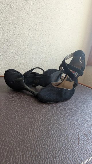 Zapatos de baile latino negros