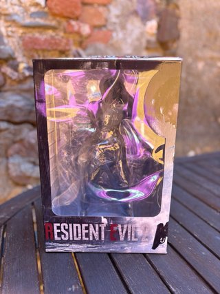 Figura Leon S. Kennedy RE2