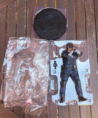 Figura Leon S. Kennedy RE2