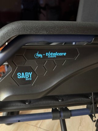 Silla de ruedas nueva impecable