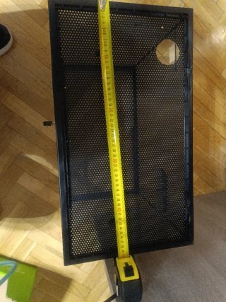 Terrario de cristal negro