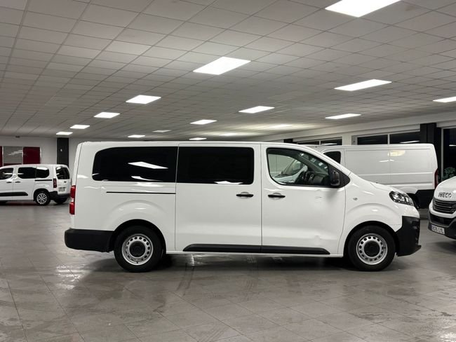Opel Vivaro 2022, foto 2