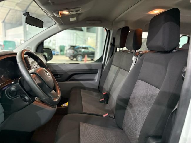 Opel Vivaro 2022, foto 11