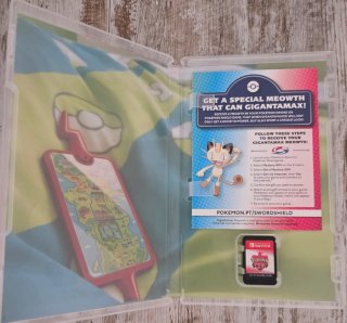Pokémon scudo in vendita
