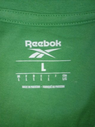 Camiseta Reebok verde mujer