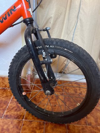 Bicicleta infantil B-TWIN naranja