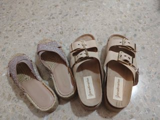 Pack Sandalias Stradivarius un par a estrenar.
