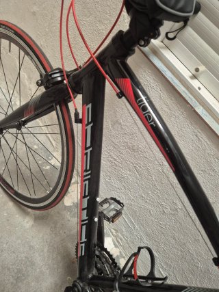 Bicicleta Adricatica Tiger Negra/Roja