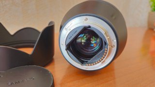 Objetivo Samyang 35-150mm f/2.8 para Sony