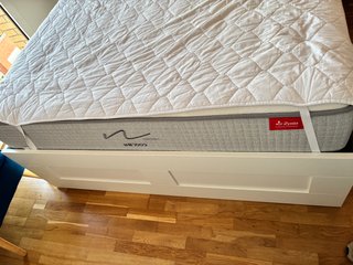 Cama Brimnes 160x200 con cajones y laminas Lönset
