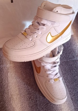 Nike Air Force 1 Talla 43 falsa