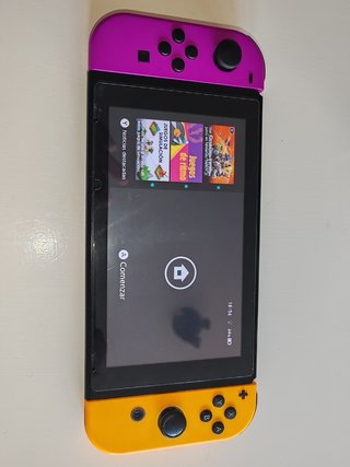 Nintendo Switch Violeta y Amarillo