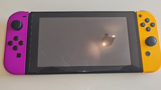 Nintendo Switch Violeta y Amarillo