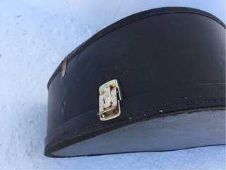 Fondello rigido per chitarra da restaurare