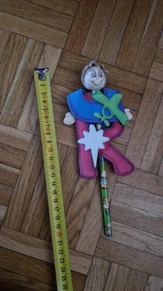 Matita decorata con lettera R