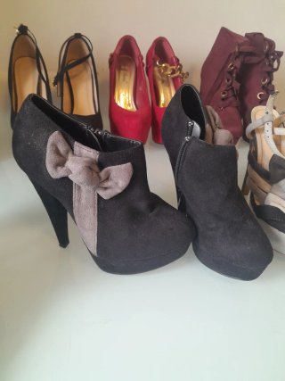 Lotto scarpe con tacco donna