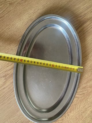 Confezione da 4 vassoi metallici (2 grandi, 2 piccoli)