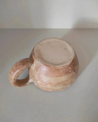 Taza artesanal cerámica beige y marrón