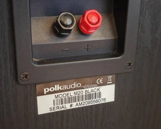 Altavoces Polk Audio M20