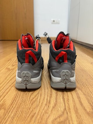 Botas de montaña