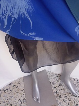 Vestido degradado floral azul y naranja