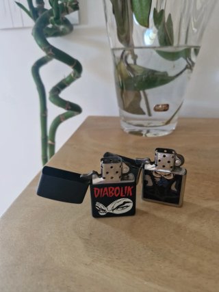 Set 2 accendini Zippo Diabolik