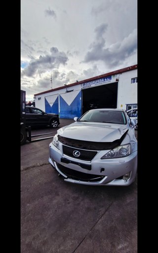Despiece Lexus IS220D 2008