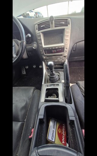 Despiece Lexus IS220D 2008