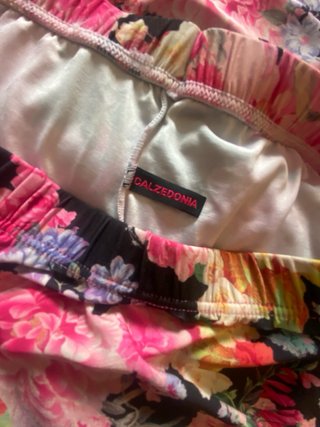 Leggings Calzedonia florales, nuevos