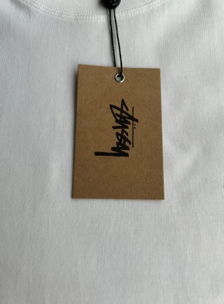 Camiseta Stussy bola 8