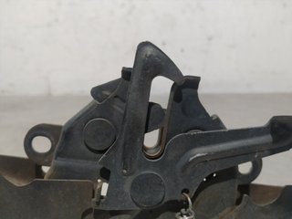 CERRADURA CAPO TOYOTA COROLLA VERSO (R1) D2AD