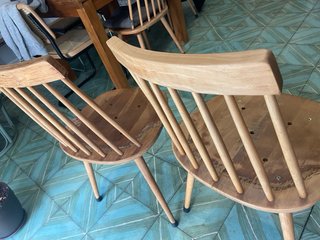 4 Sillas Madera Diseño Vintage
