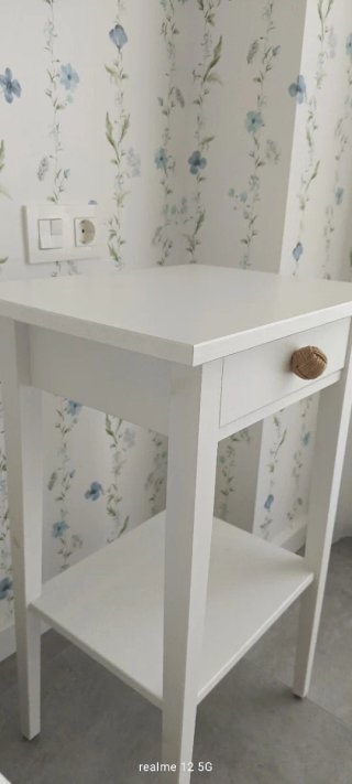 Mesitas de noche blanca Ikea