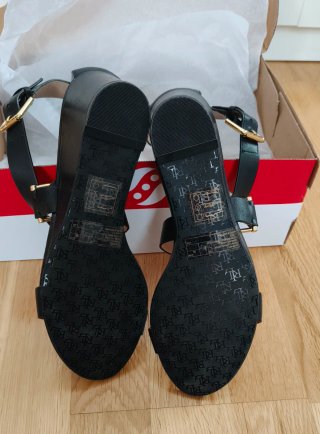 Sandalias tacón Ralph Lauren negras