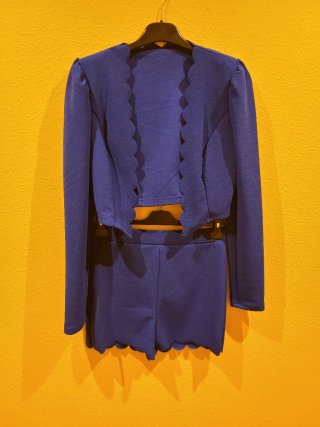Conjunto chaqueta y pantalón azul