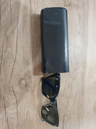 Gafas de sol negras Persol
