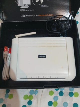 Router Yacom
