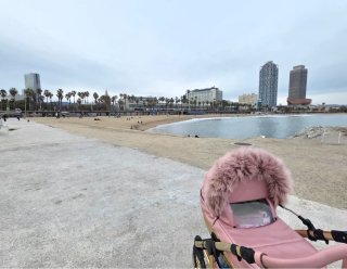 Passeggino di lusso rosa e oro per neonati