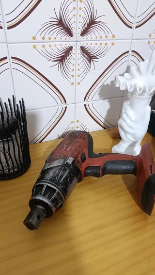 Hilti SIW 22T-A 01 Llave de Impacto