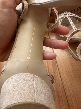 Sandalias Stradivarius Talla 39 color Nude