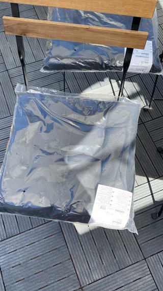 2 sillas TARNO a estrenar + 2 cojines a estrenar