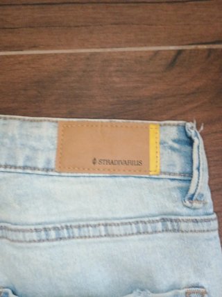 Pantalón vaquero claro Stradivarius
