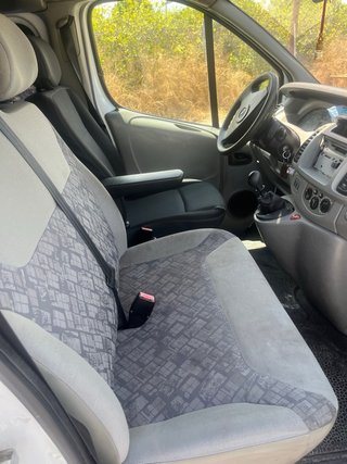 Opel Vivaro 2005