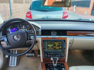Volkswagen Phaeton 2014