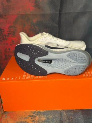 Nike Zoom Fly 6 uomo donna