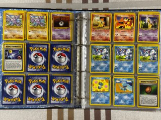 Lotto 300 carte Pokemon vecchie (base, rocket, fos
