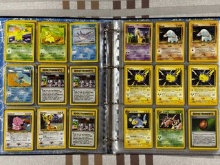 Lotto 300 carte Pokemon vecchie (base, rocket, fos