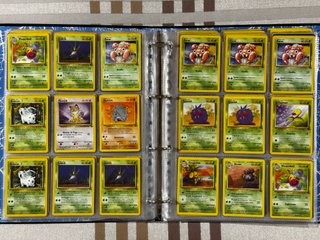 Lotto 300 carte Pokemon vecchie (base, rocket, fos