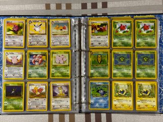 Lotto 300 carte Pokemon vecchie (base, rocket, fos